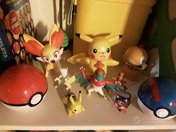 Personaggi pokemon originali e pokeball