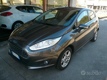 Ford Fiesta 1.0 80CV 5 porte Black & White Edition