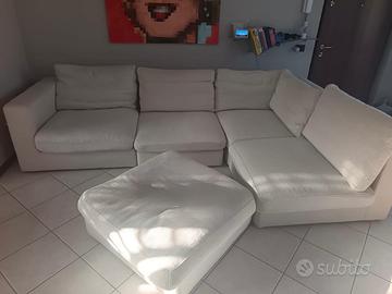 DIVANO USATO