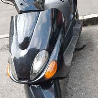 RICAMBI MAJESTY 125 2001 2002 POSTERIORE YAMAHA RI
