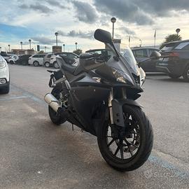 Yamaha R125 - 2015