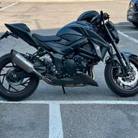 Gsx s 750