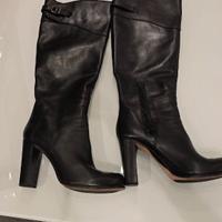 stivale donna in pelle nera