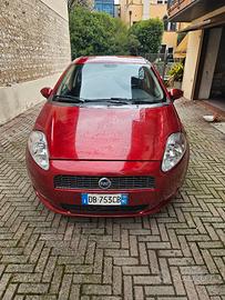 FIAT GRANDE PUNTO 1.4 77CV 57KW OK NEOPATENTATI 