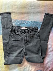 Levis ragazza 12 anni