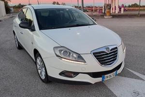 Lancia Delta 1400-120cv benzina GPL