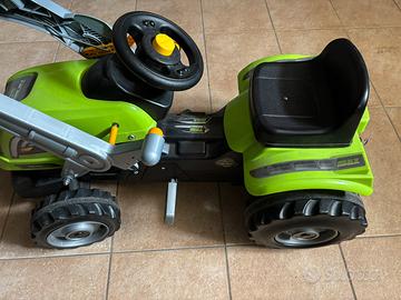 Trattore a pedali Smoby Farmer Max con pala