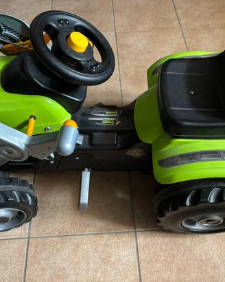 Trattore a pedali Smoby Farmer Max con pala