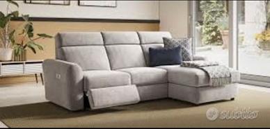 Divano modello RAVEZZA