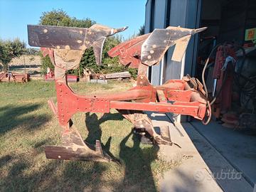 Aratro 2 tavole reversibile