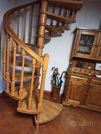 Scala chiocciola legno rovere