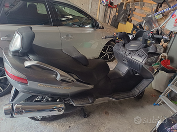 Suzuki Burgman 650 executive