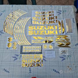 Set completo adesivi Oro per suzuki