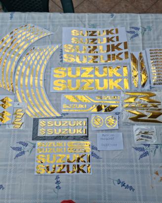 Set completo adesivi Oro per suzuki