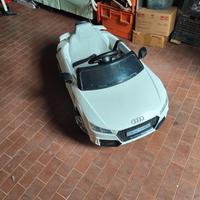 Audi elettrica bambini