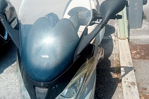 Aprilia atlantic 250 permuto