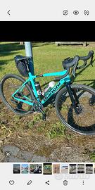 bici gravel bianchi 