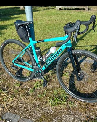 bici gravel bianchi 