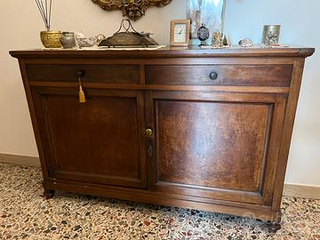 Credenza in noce