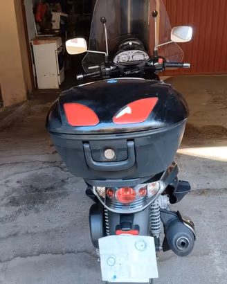scooter piaggio Beverly 300