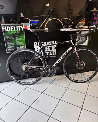 Focus Cayo Disc Carbon Ultegra 11V Disc – Tg 54