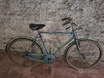 Bicicletta Bianchi con freni a bacchetta
