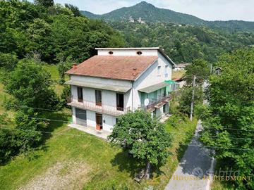 Casa indipendente in Montagna