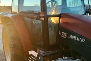 trattore New Holland l75 