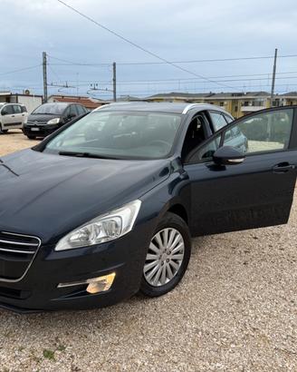 Peugeot 508 2.0 HDi 140CV SW PERMUTE 3.800€