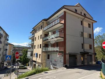 3 LOCALI A POTENZA