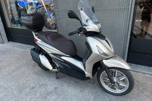 Piaggio Beverly 400 i.e.