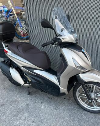 Piaggio Beverly 400 i.e.