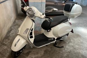 Vespa Gts 300 fine Agosto 2023