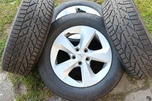 Cerchi gomme Nissan