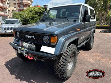 Toyota Land Cruiser LJ 73 Motore 3000 (Preparata)