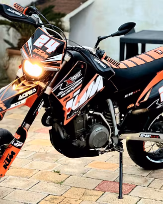 KTM 640 