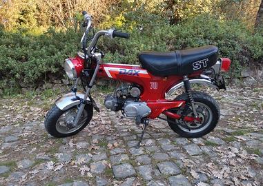 Honda Dax ST 70 / 2008