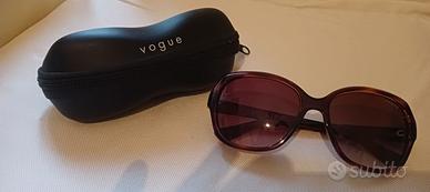 Occhiali da sole Vogue VO2871S con custodia
