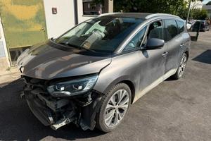 Renault Grand Scenic dCi 8V 110 CV Energy Bose