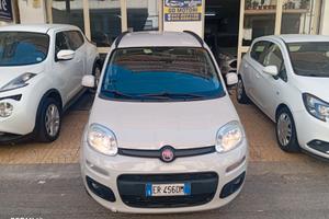 Fiat Panda 0.9 TwinAir Turbo Natural Power Lounge