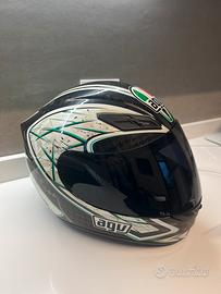 Casco AGV