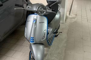 Vespa Elettrica Pure Electric 70 L3