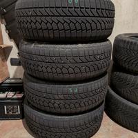 Pneumatici invernali con cerchi per Alfa Romeo