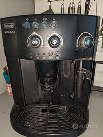 Macchina caffè De Longhi Magnifica