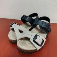 sandaletti in pelle tipo Birkenstock