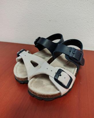 sandaletti in pelle tipo Birkenstock