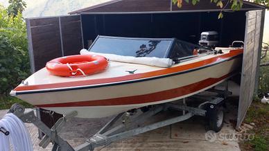 Glastron LaRaya V142