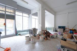 NEGOZIO A SAN SALVATORE MONFERRATO