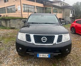 Nissan Pathfinder 2.5 dCi Sport - Si Permuta