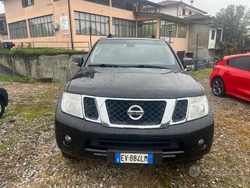 Nissan Pathfinder 2.5 dCi Sport - Si Permuta